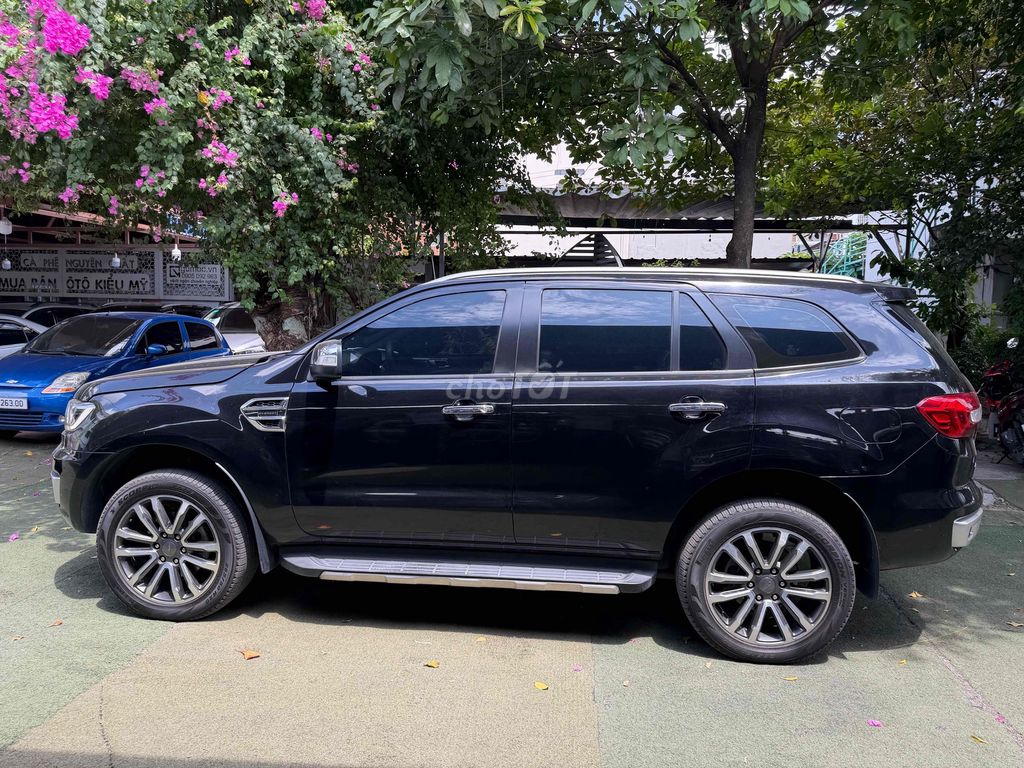 Ford Everest 2019 - ảnh 2