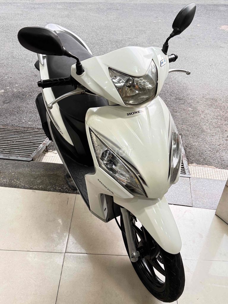 Honda Vision 2012 - ảnh 1