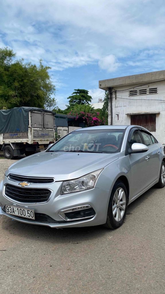 Chevrolet Cruze 2017 - ảnh 2