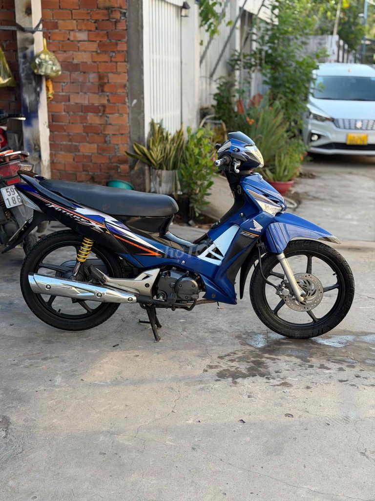 Honda Future 2011 - ảnh 1