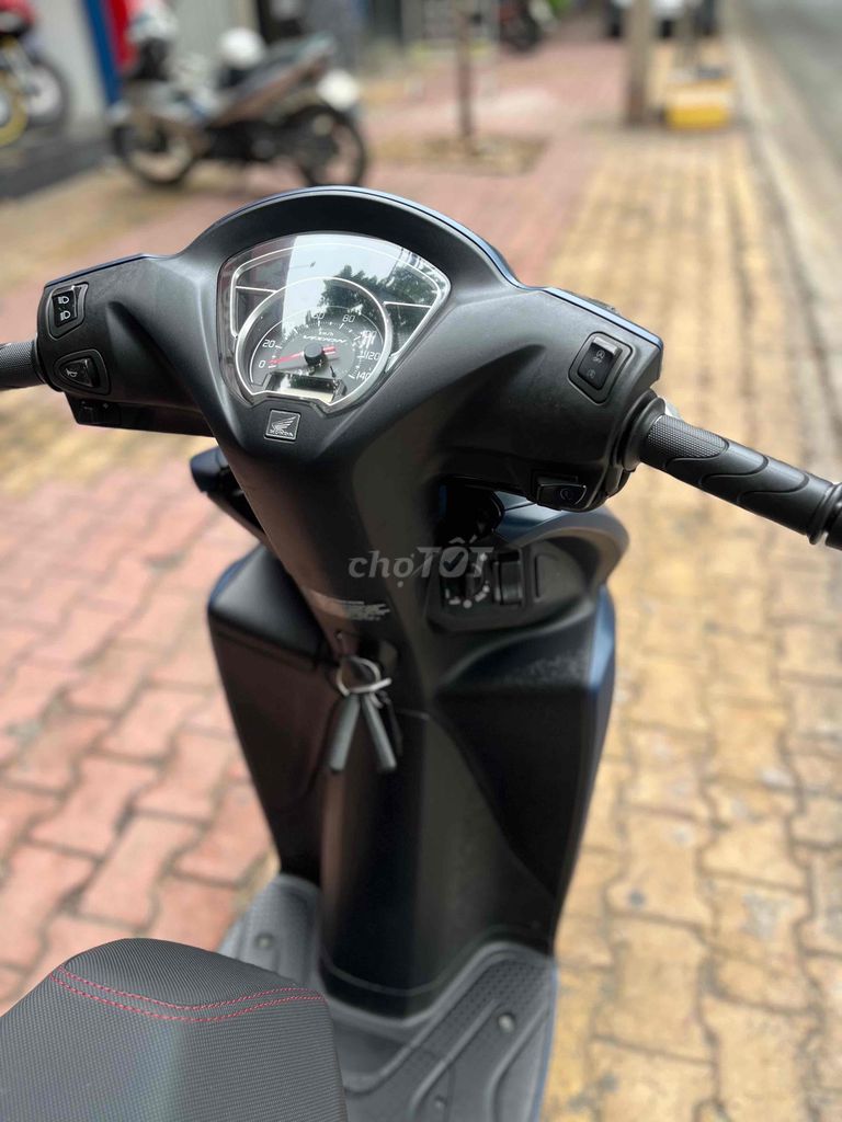 Honda Vision 2023 - ảnh 4