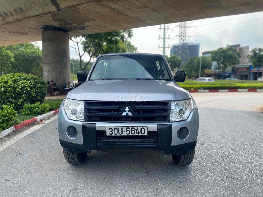 Mitsubishi Pajero 2009 - ảnh 1
