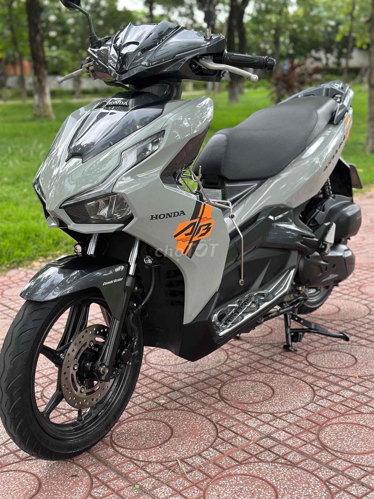 Honda Air Blade 2021 - ảnh 1