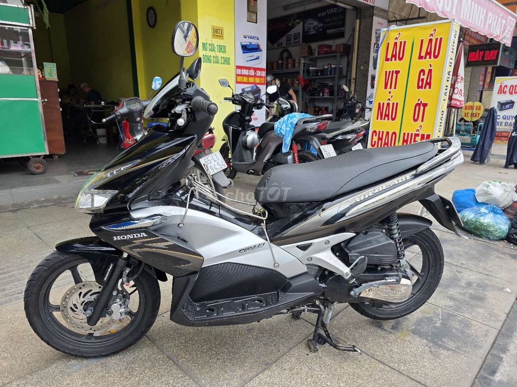 Honda Air Blade 2010 - ảnh 3