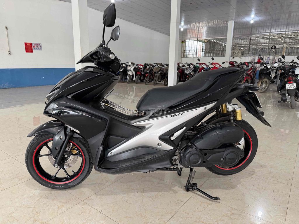 Yamaha NVX 2018 - ảnh 2