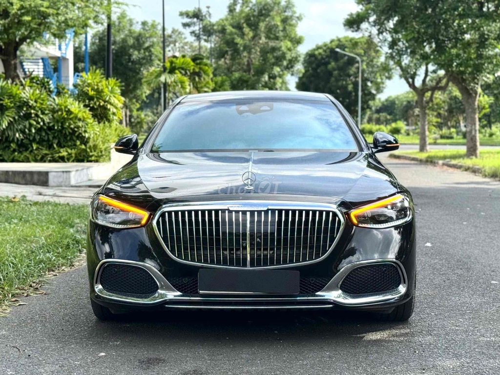 Mercedes-Benz Maybach 2022 - ảnh 1