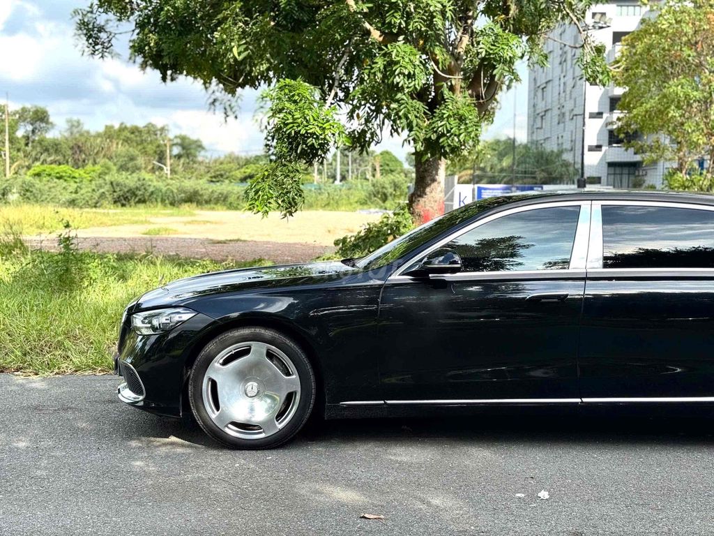 Mercedes-Benz Maybach 2022 - ảnh 5