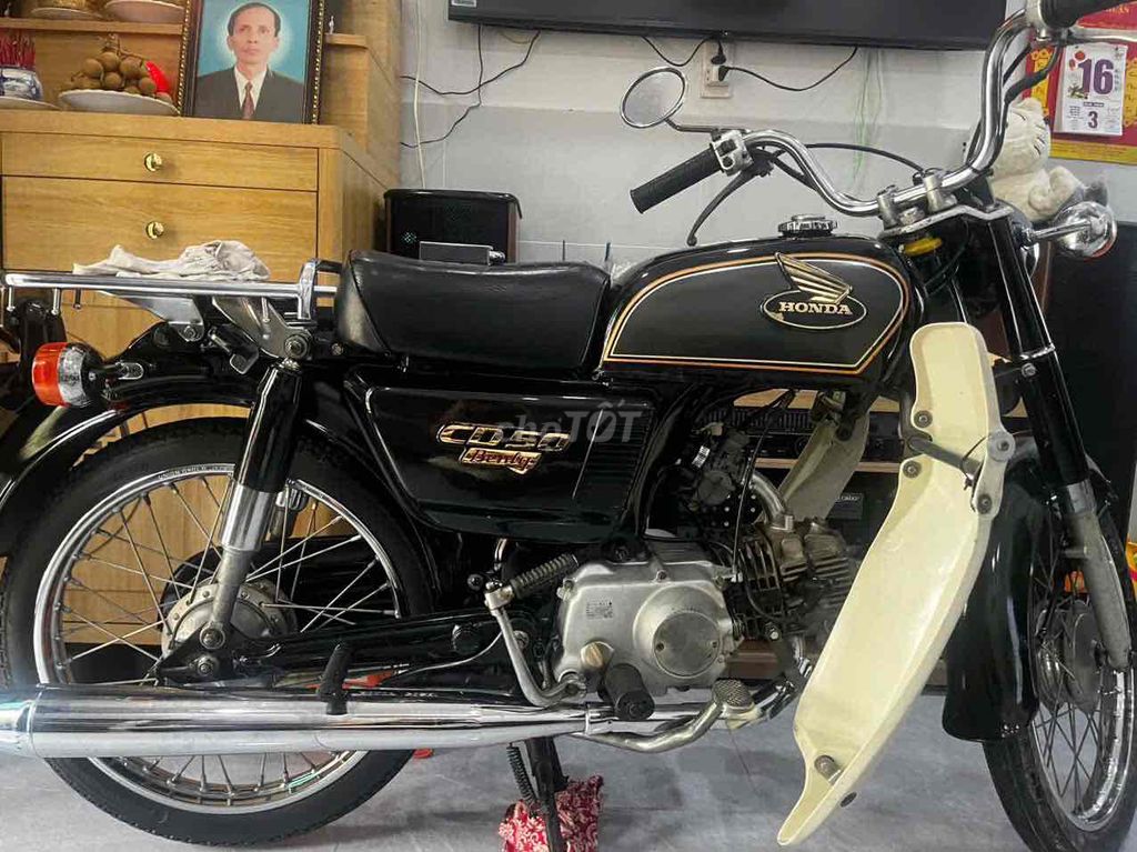 Honda CD 1990 - ảnh 1