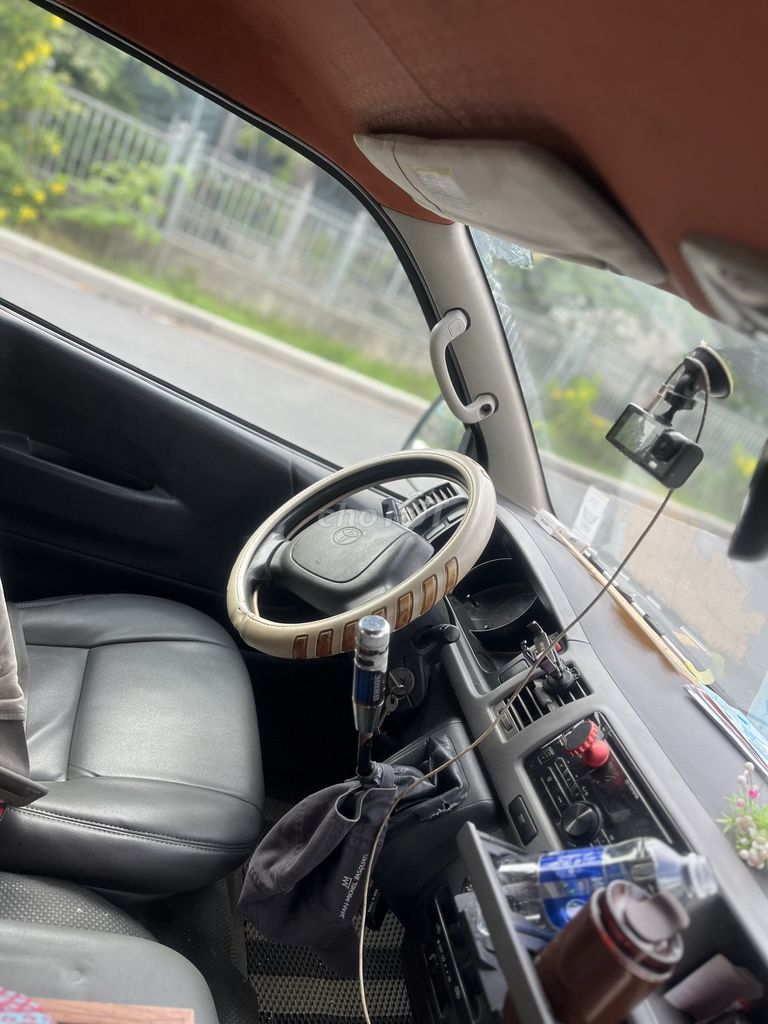 Toyota 2006 - ảnh 1