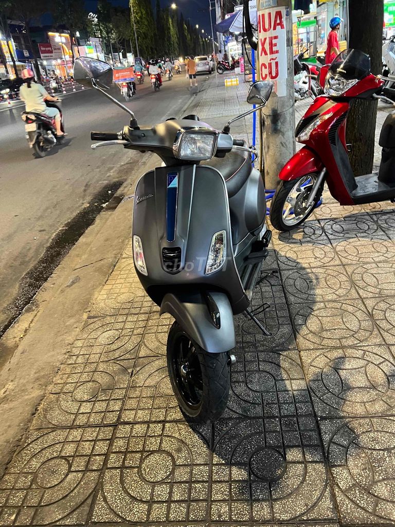 Piaggio 2013 - ảnh 2