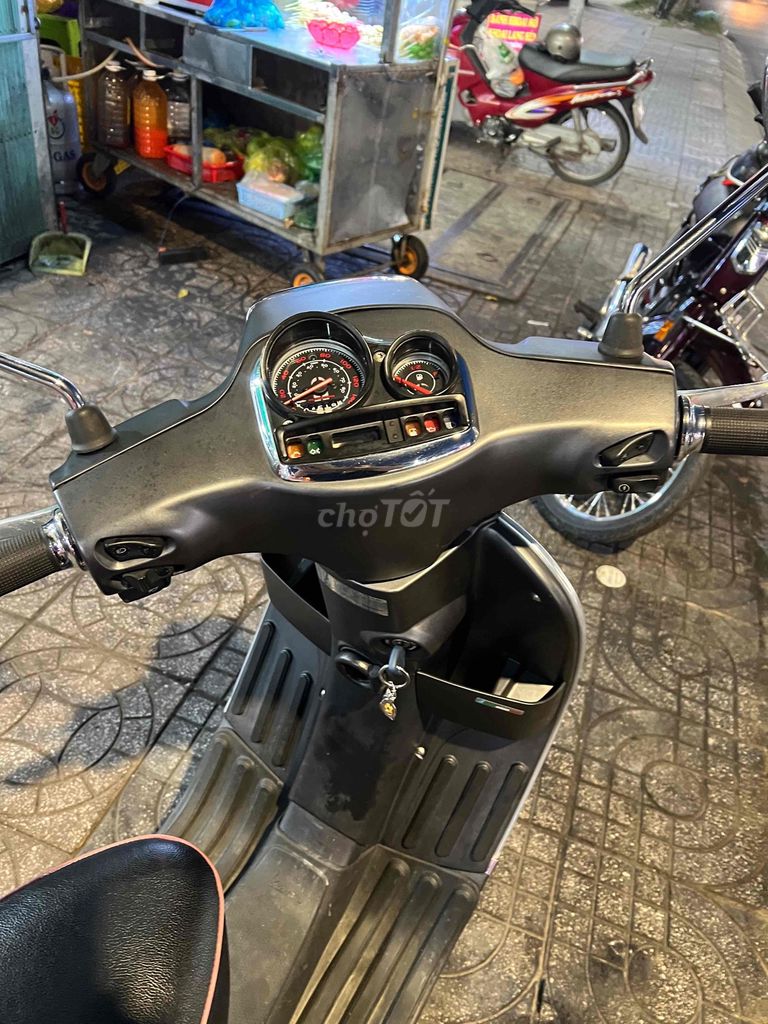 Piaggio 2013 - ảnh 4