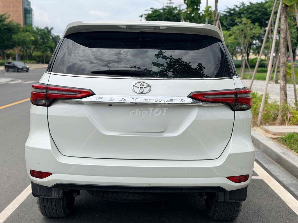 Toyota Fortuner 2024 - ảnh 2
