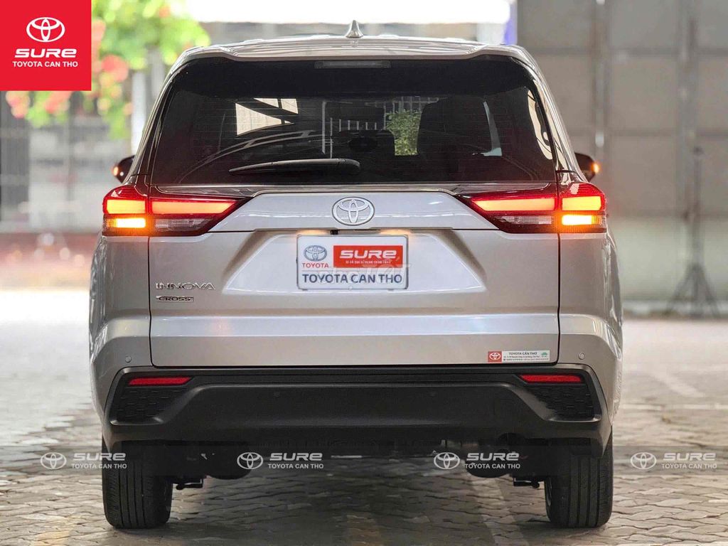 Toyota Innova Cross 2024 - ảnh 4