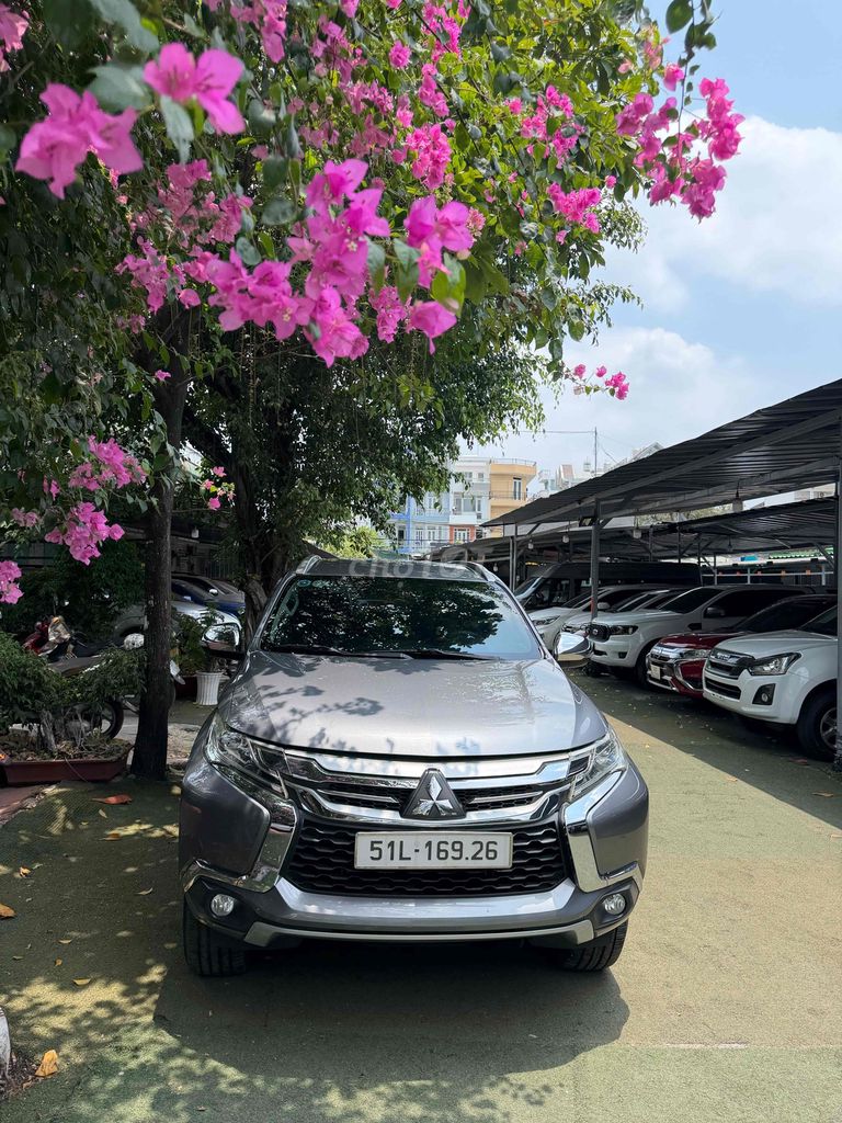 Mitsubishi Pajero Sport 2019 - ảnh 1