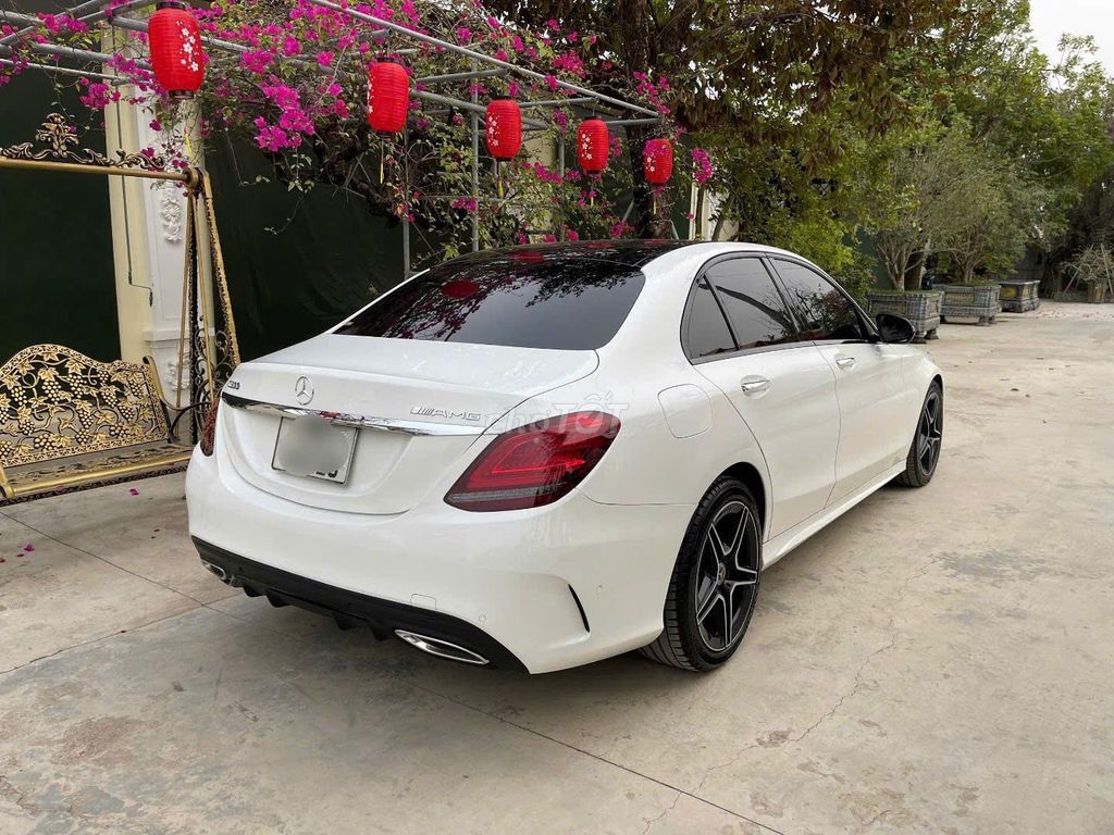 Mercedes-Benz 2019 - ảnh 3