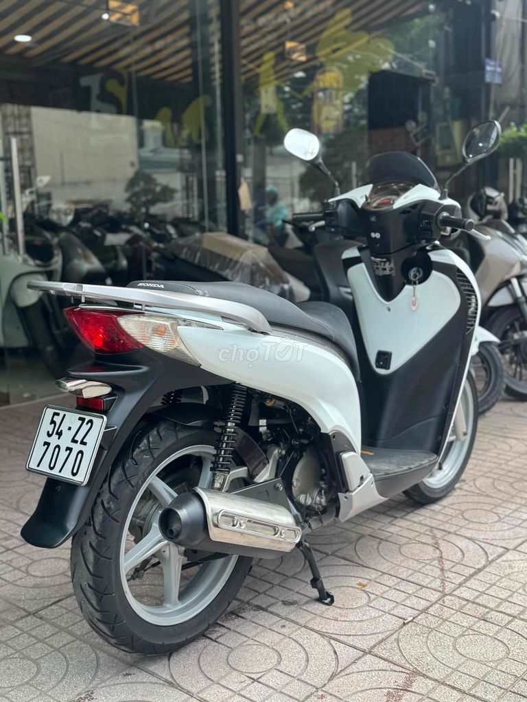 Honda SH 2009 - ảnh 1