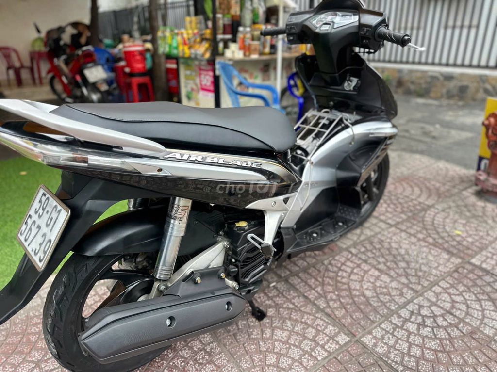 Honda Air Blade 2010 - ảnh 4