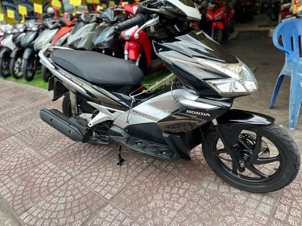 Honda Air Blade 2010 - ảnh 5