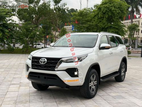 Toyota Fortuner 2.4L 4x2 AT 2022 - ảnh 1