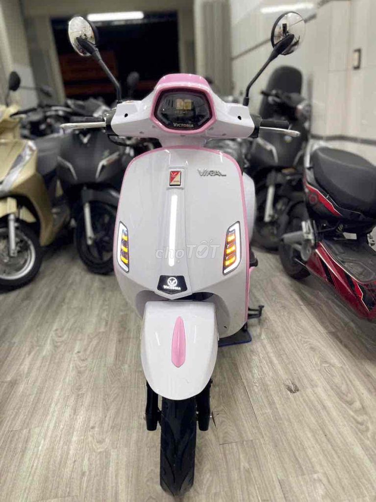 Vespa 2025 - ảnh 1