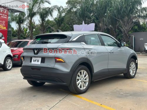 VinFast VF6 Eco 2026 - ảnh 4