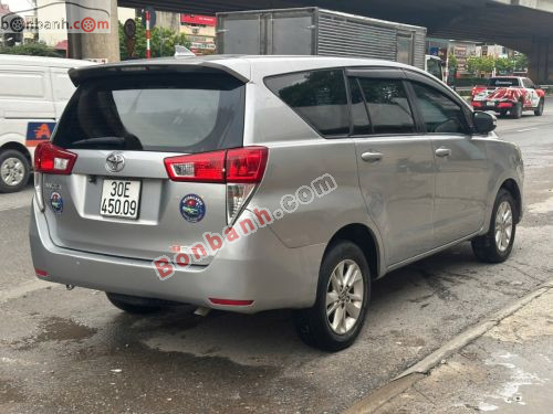 Toyota Innova 2.0E 2016 - ảnh 3