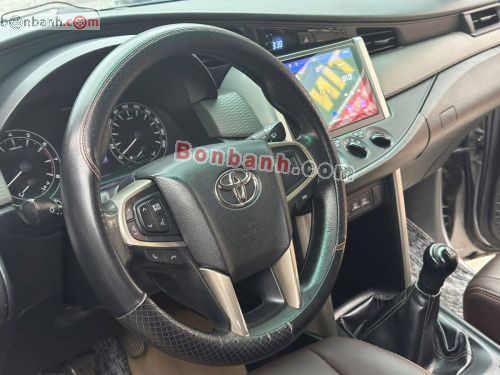 Toyota Innova 2.0E 2016 - ảnh 5