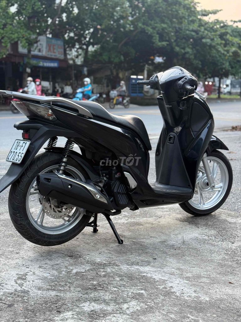 Honda SH 2018 - ảnh 4