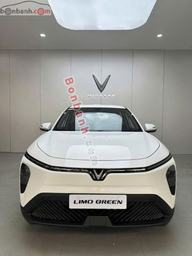 VinFast Limo Green AT 2026 - ảnh 2