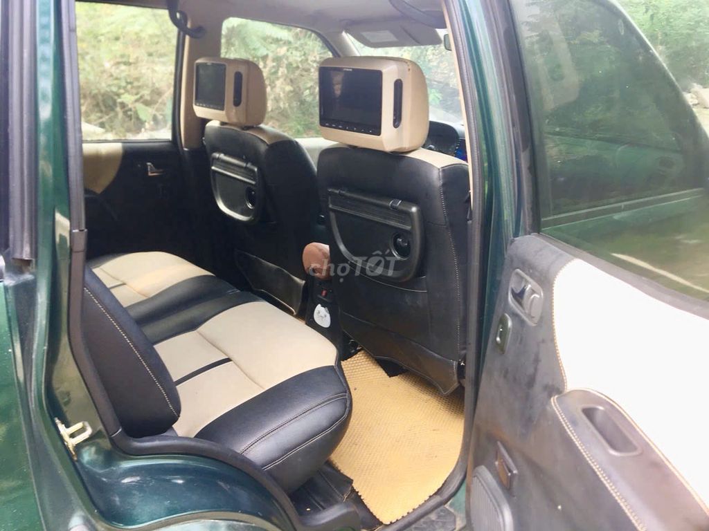 Nissan Terra - ảnh 2