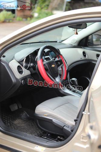 Chevrolet Cruze LTZ 1.8 AT 2015 - ảnh 3