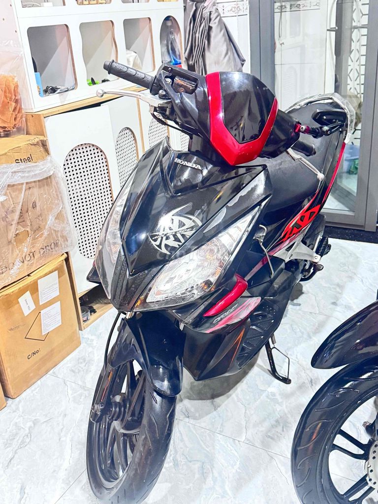 Honda Air Blade 2010 - ảnh 1