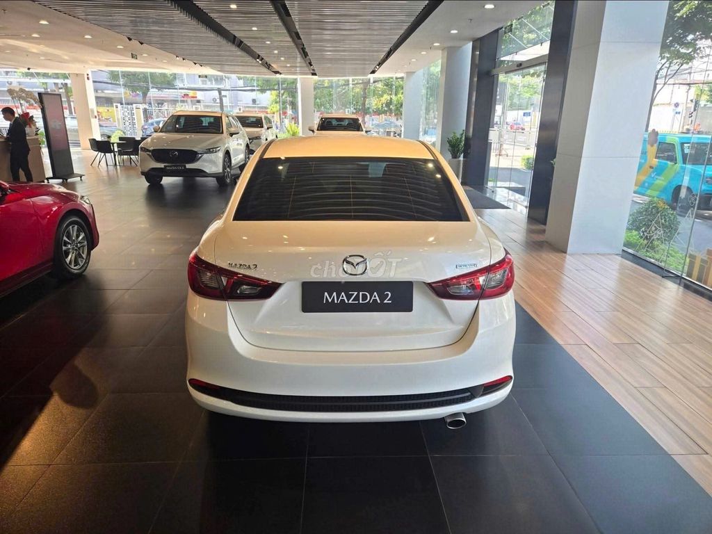 Mazda 2 - ảnh 2