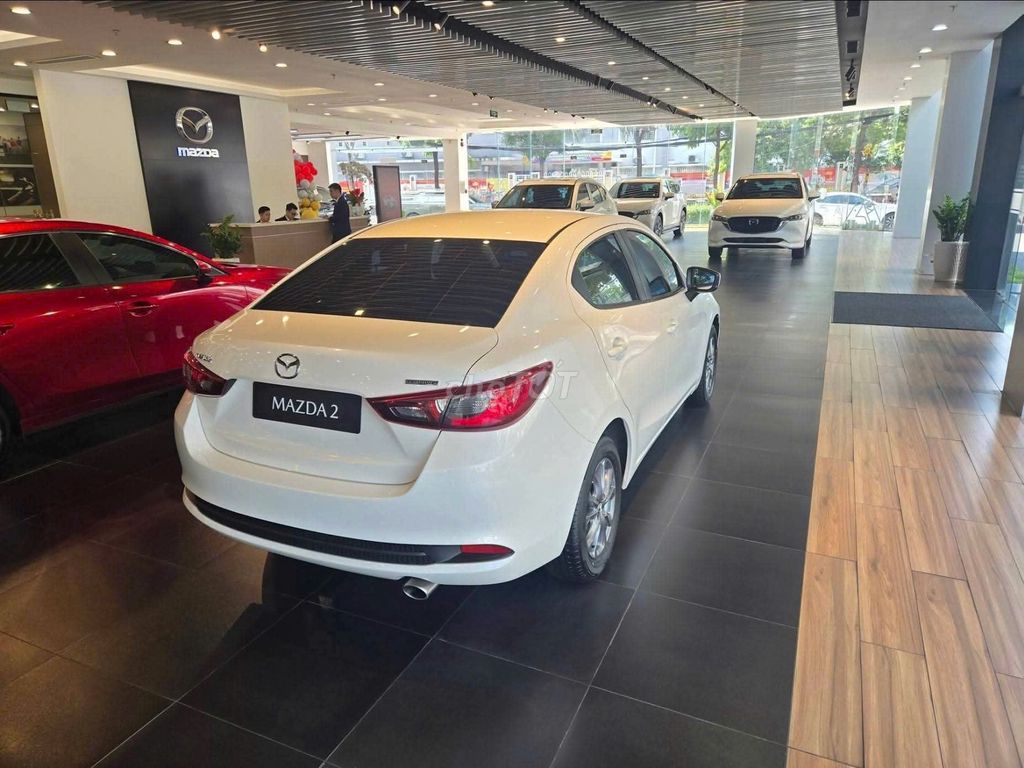 Mazda 2 - ảnh 5