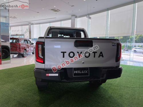 Toyota Hilux Pro 2.8L 4x2 AT 2026 - ảnh 4
