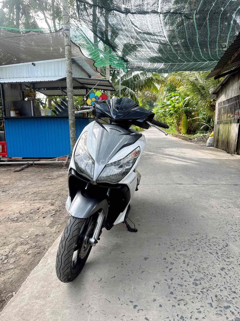 Honda Air Blade 2013 - ảnh 2