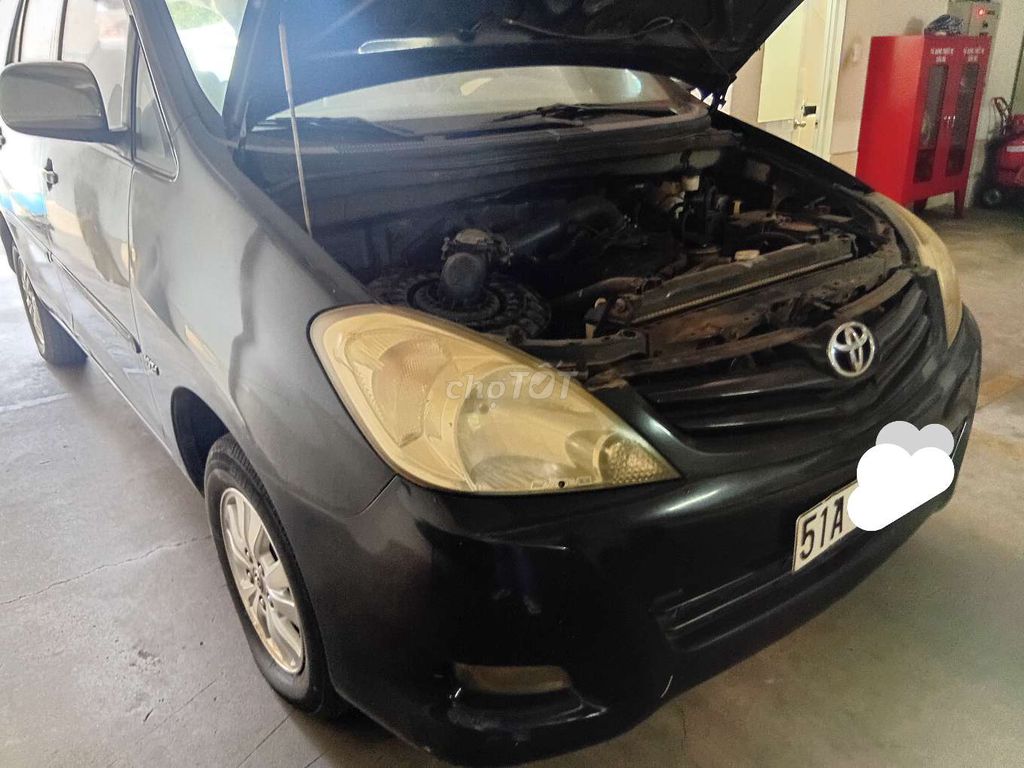 Toyota Innova G 2011 - ảnh 2