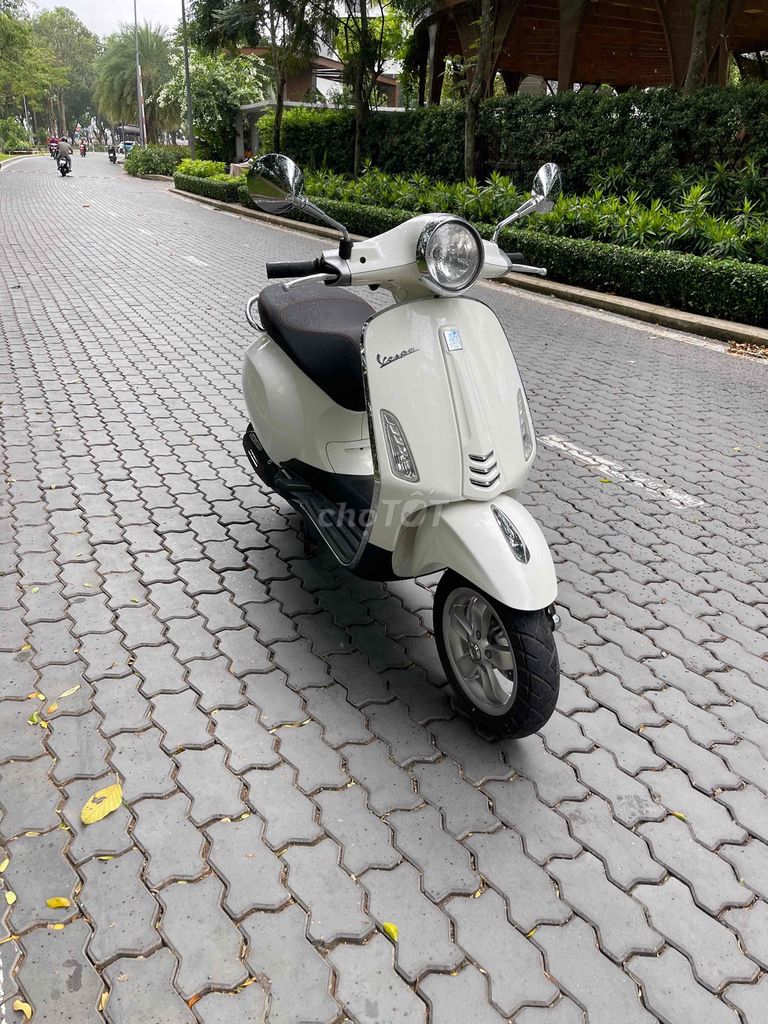 Vespa Primavera 2015 - ảnh 1