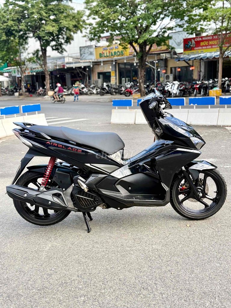 Honda Air Blade 2017 - ảnh 1