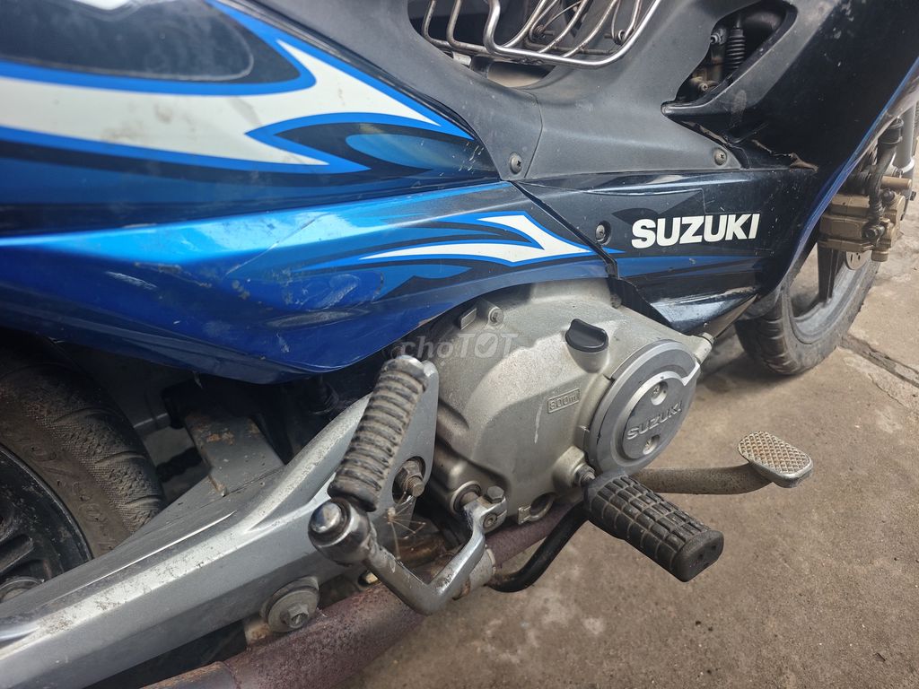 Suzuki 2010 - ảnh 2