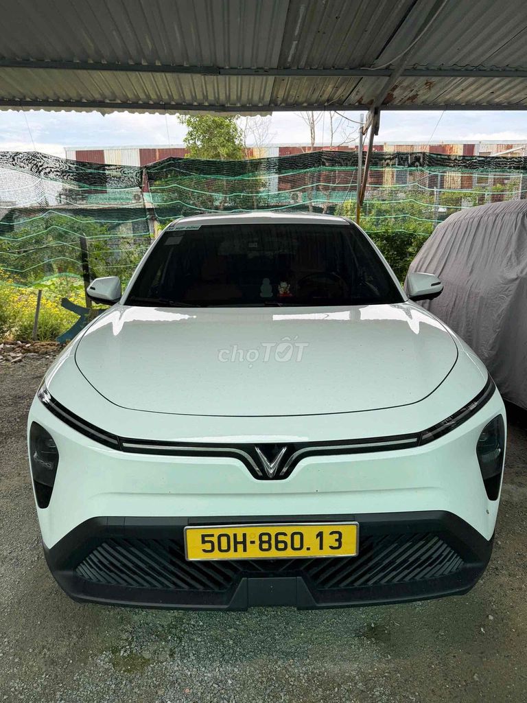 VinFast Limo Green 2026 - ảnh 1