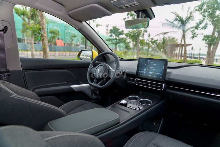 VinFast Limo Green - ảnh 4