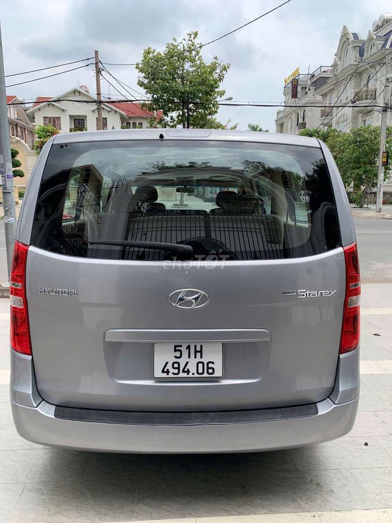 Hyundai Starex 2016 - ảnh 4