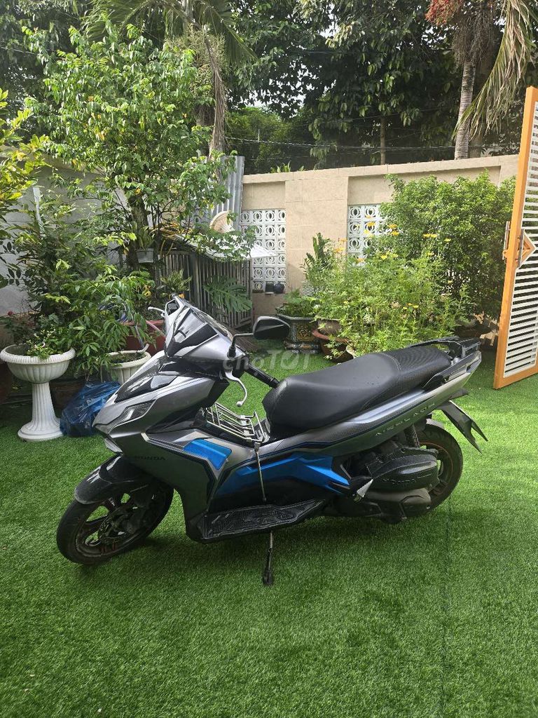 Honda Air Blade 2021 - ảnh 1