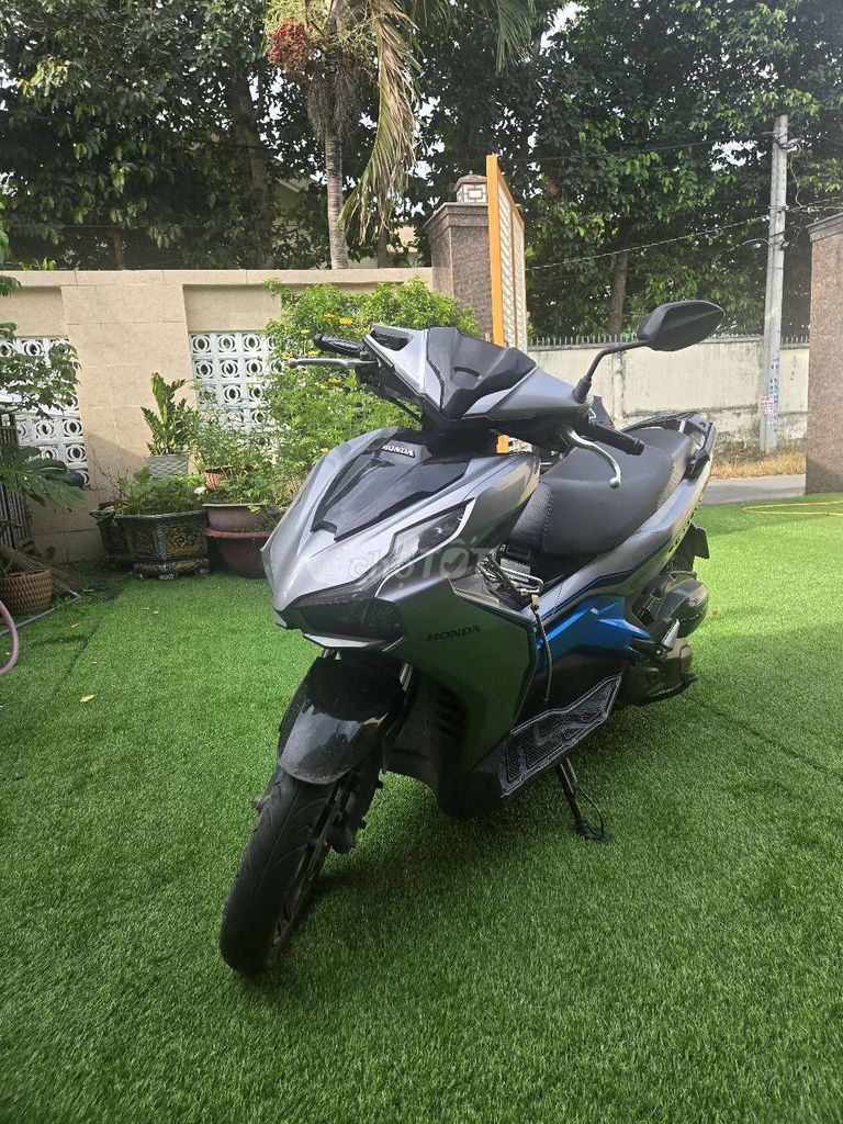 Honda Air Blade 2021 - ảnh 2