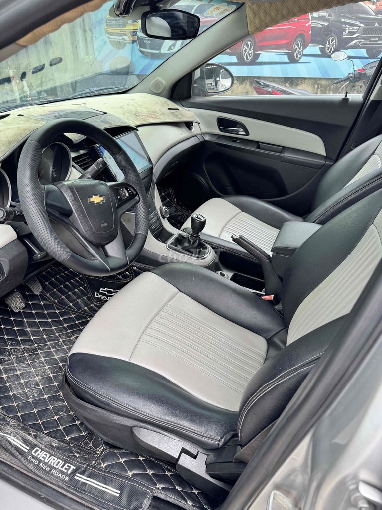 Chevrolet Cruze 2015 - ảnh 3