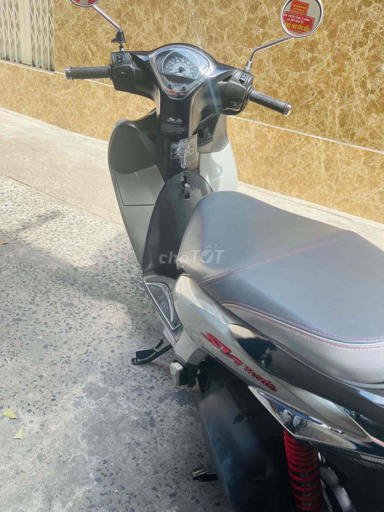 Honda SH Mode 2025 - ảnh 1