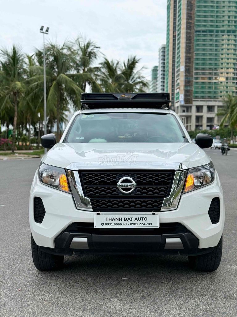 Nissan Navara 2025 - ảnh 1