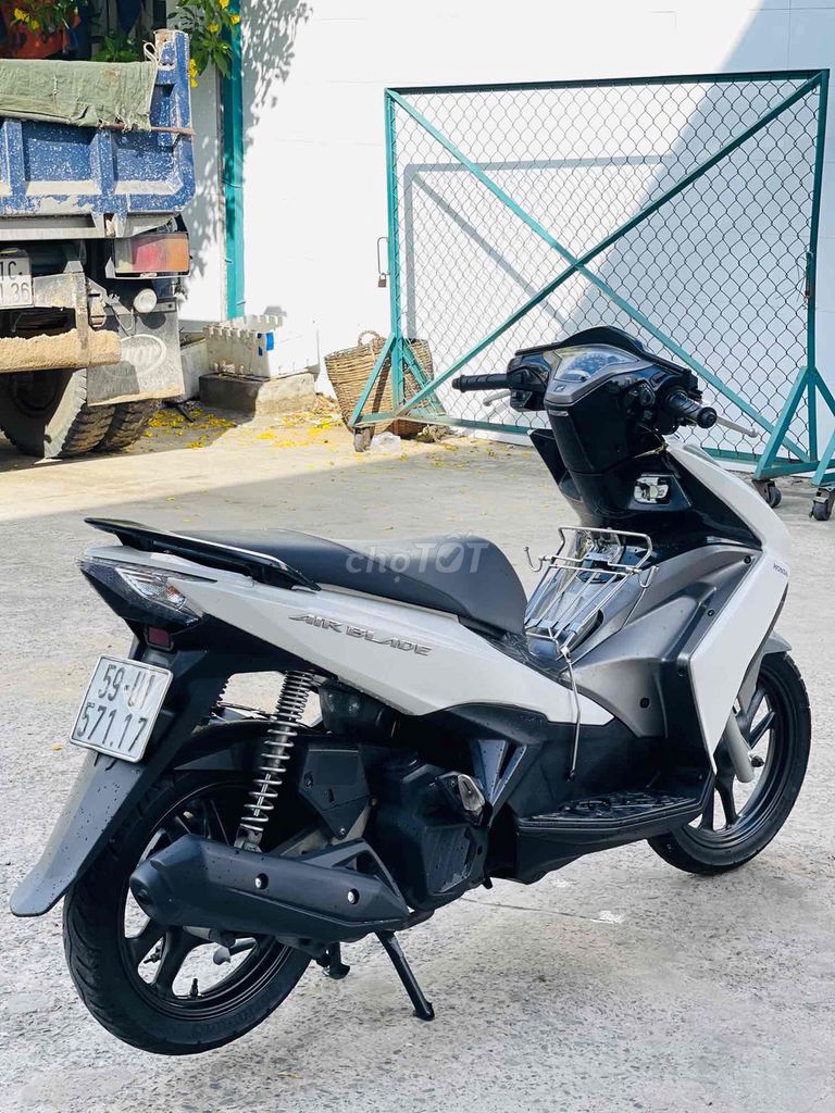 Honda Air Blade 2014 - ảnh 4