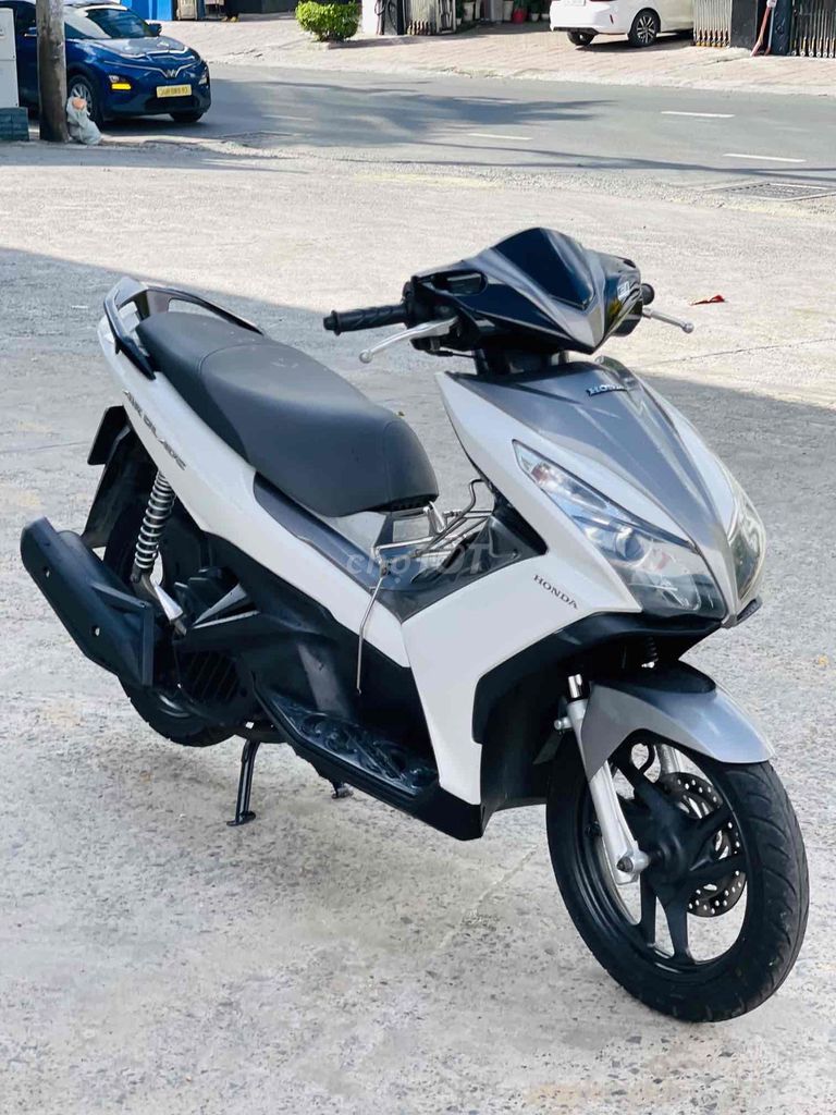 Honda Air Blade 2014 - ảnh 5